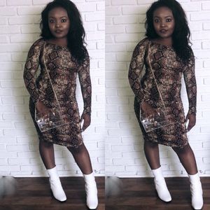 Snakeskin print dress 🐍